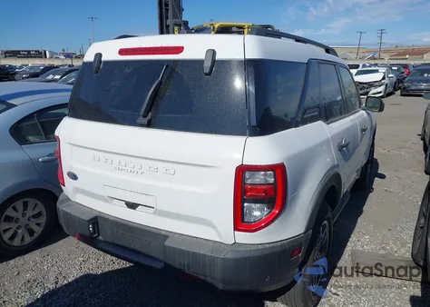 2023 Ford Bronco Sport Big Bend z USA, uszkodzony, nr VIN 3FMCR9B60PRD94307